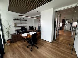 Oxley Bizhub (D14), Office #590664341